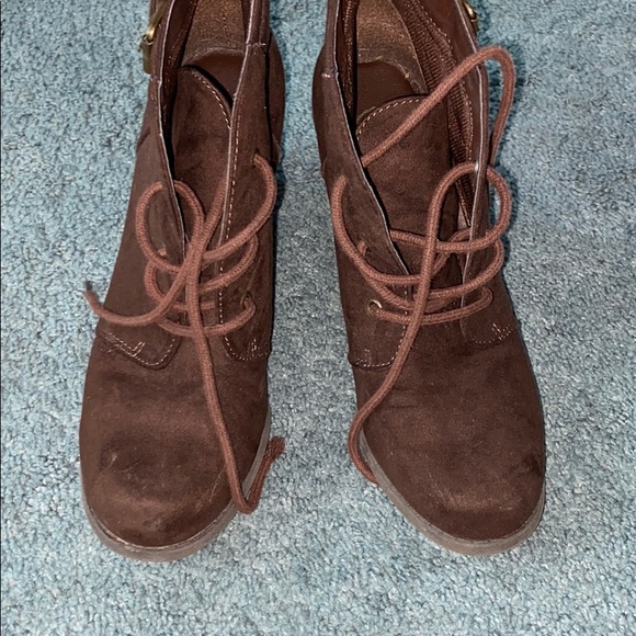 brown wedges - Picture 2 of 2